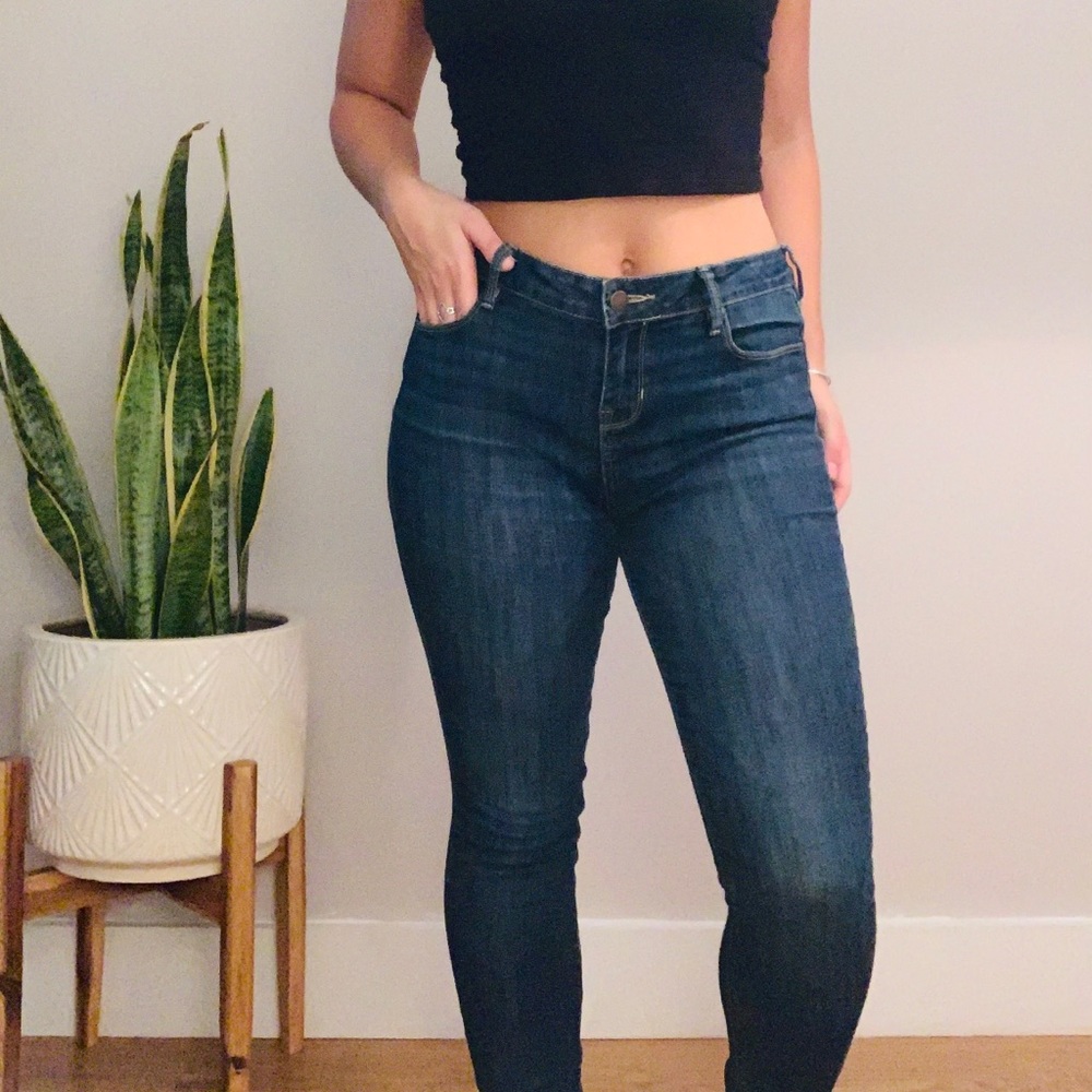 Bullhead Denim Co. "Mid Rise Skinniest" Jeans